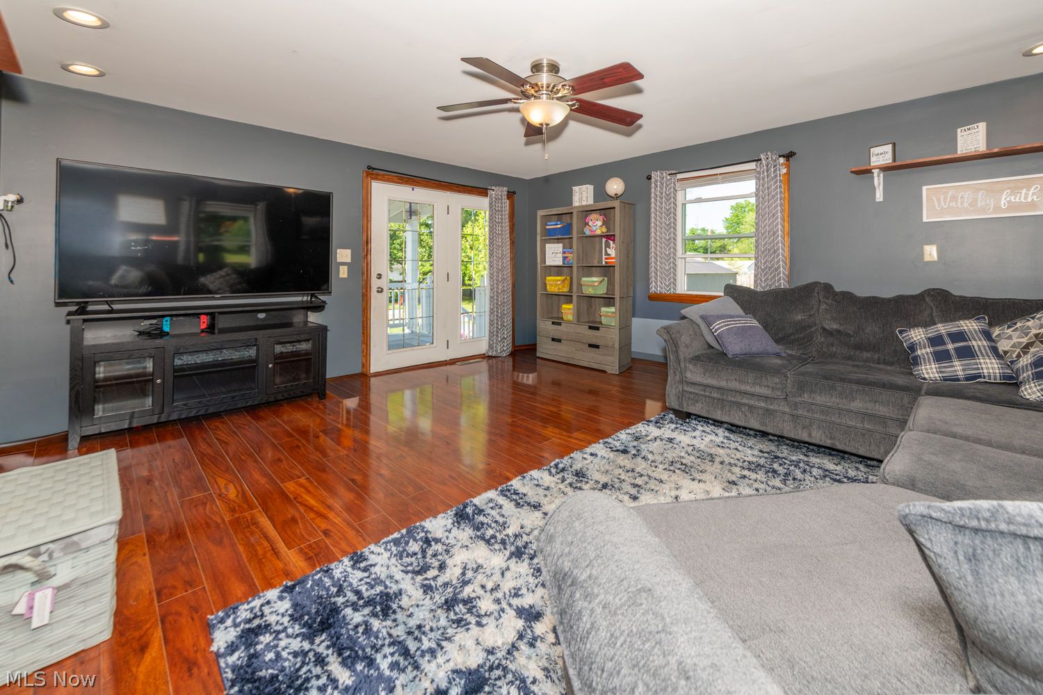 688 W Florida Avenue Sebring OH 44672