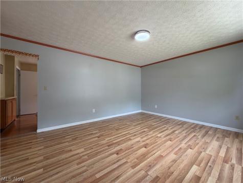894 Jean Avenue Akron OH 44310