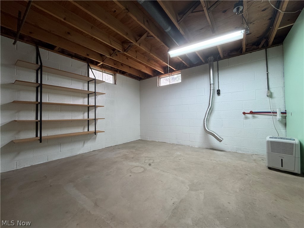 894 Jean Avenue Akron OH 44310