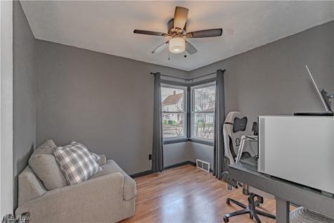 162 Mitchell Street Barberton OH 44203