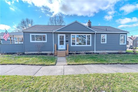 162 Mitchell Street Barberton OH 44203