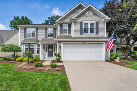 1454 Hollow Wood Lane Avon OH 44011