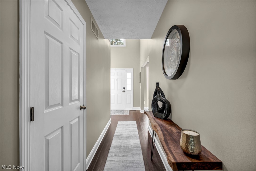 1454 Hollow Wood Lane Avon OH 44011