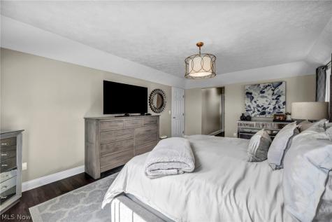1454 Hollow Wood Lane Avon OH 44011
