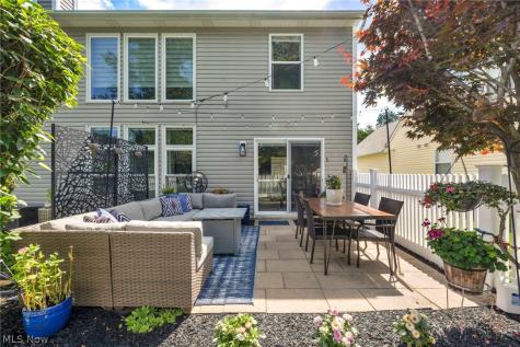 1454 Hollow Wood Lane Avon OH 44011