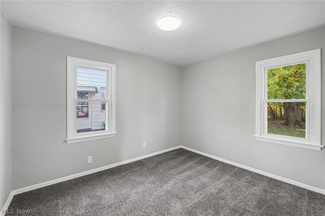 448 E 328th Street Willowick OH 44095
