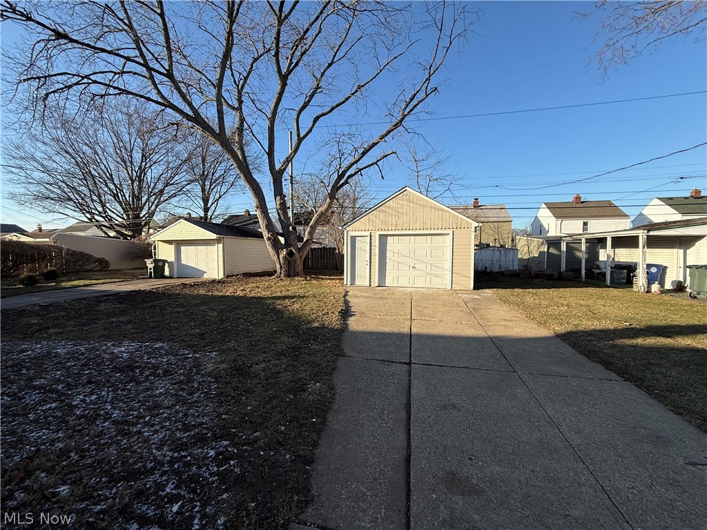 9114 Behrwald Avenue Brooklyn OH 44144