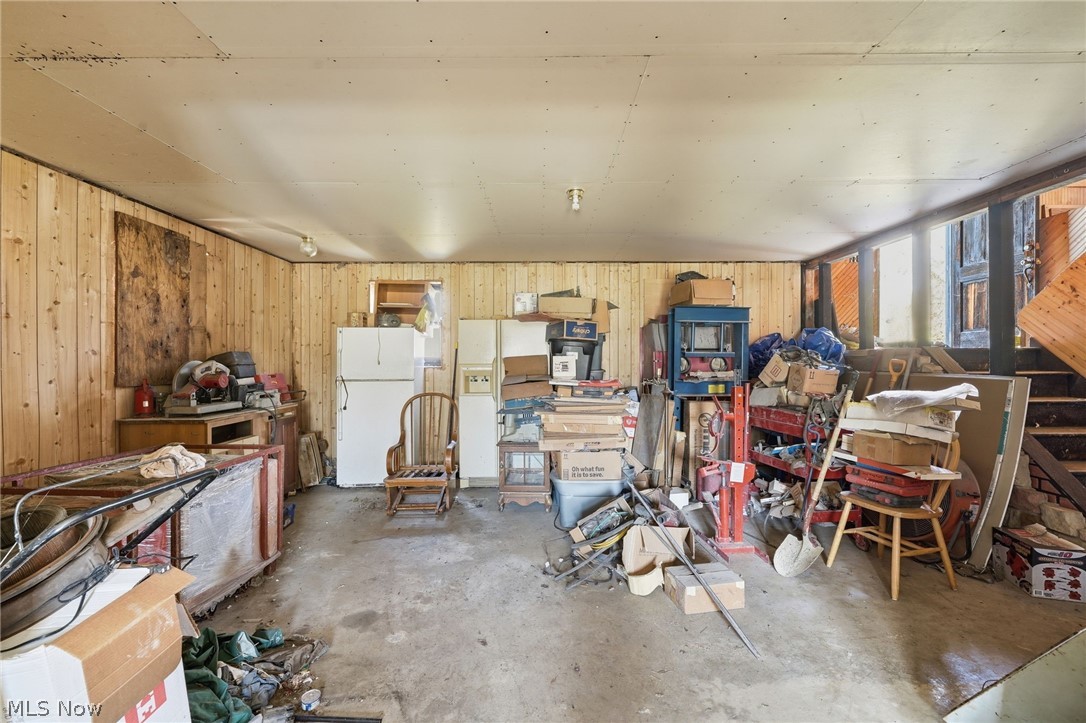 9800 Williams Road Diamond OH 44412