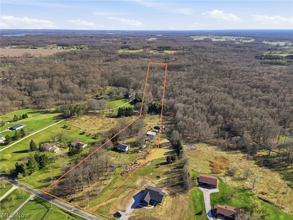 9800 Williams Road Diamond OH 44412