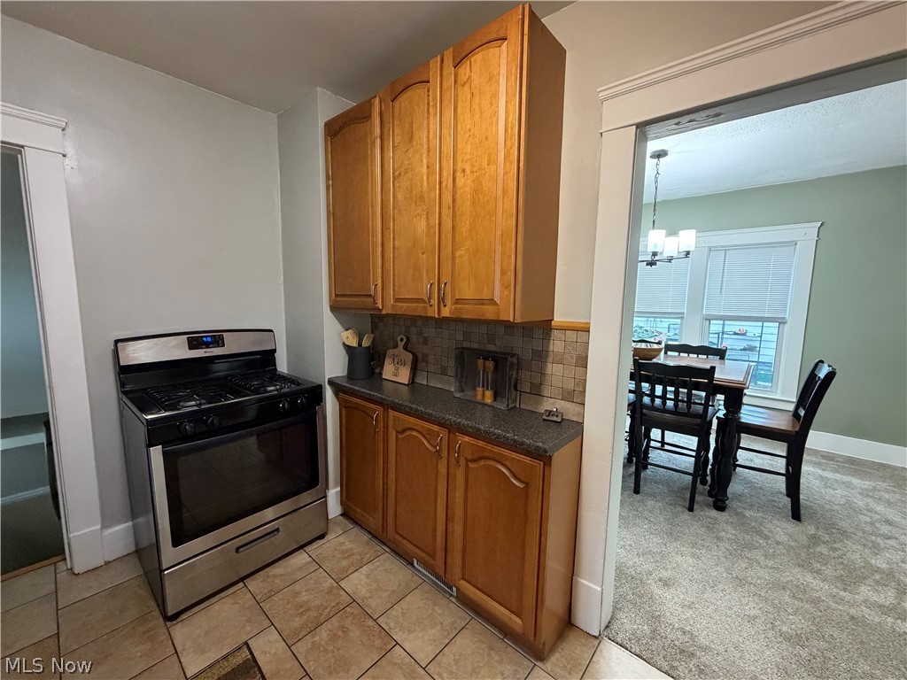 1541 Bonnie Brae Avenue NE Warren OH 44483