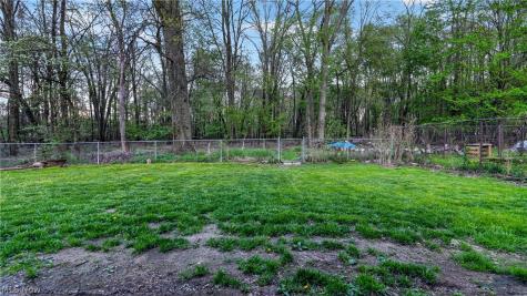 3289 Cricket Drive Youngstown OH 44511