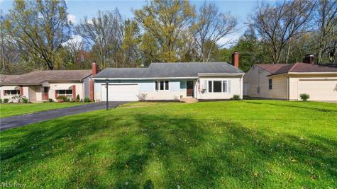 3289 Cricket Drive Youngstown OH 44511