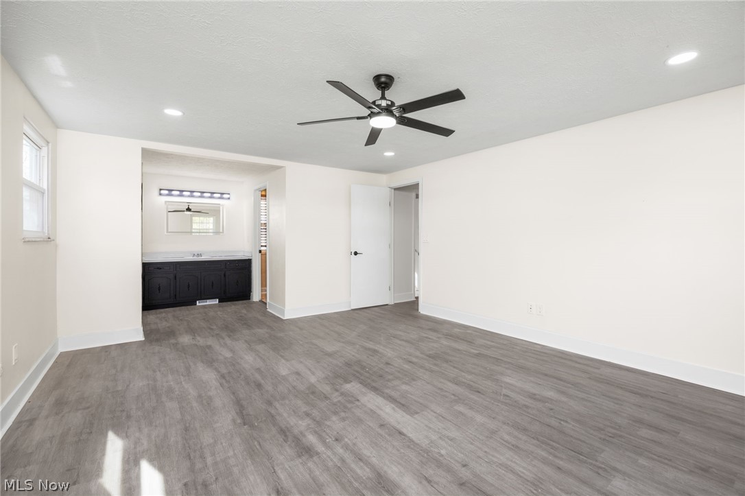 4590 Brendan Lane North Olmsted OH 44070