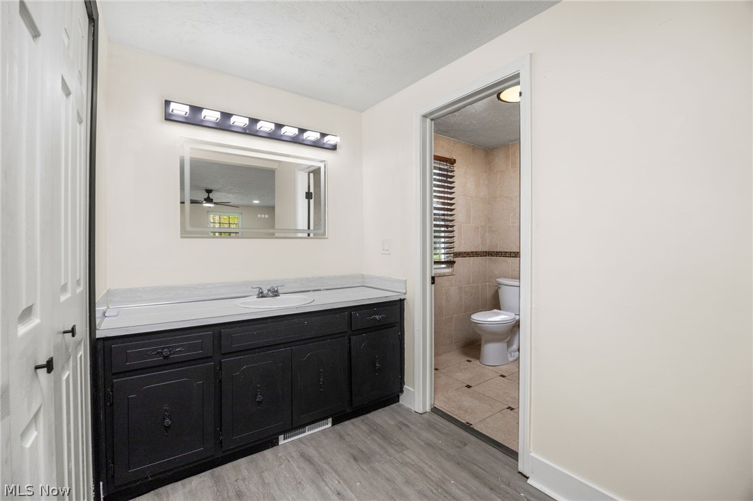 4590 Brendan Lane North Olmsted OH 44070