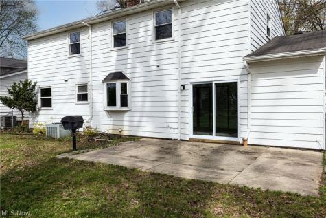 4590 Brendan Lane North Olmsted OH 44070