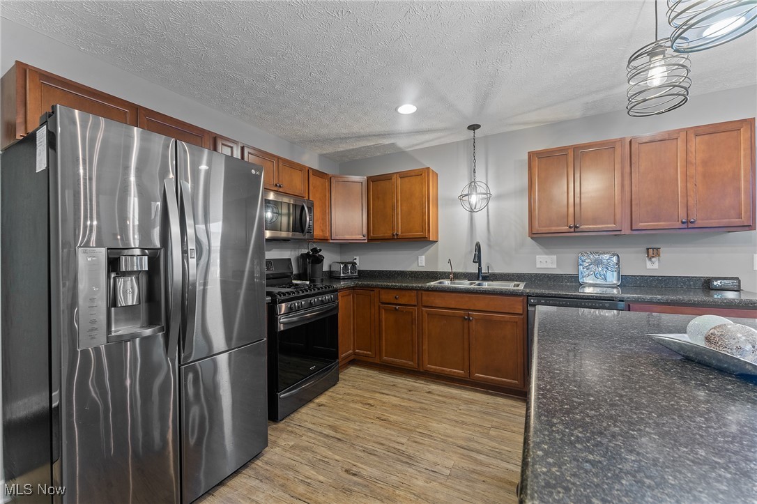 3835 Linda Way New Waterford OH 44445