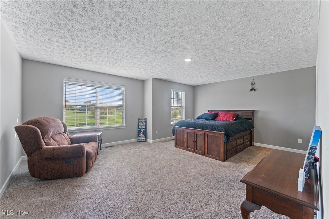 3835 Linda Way New Waterford OH 44445