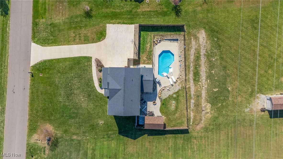 3835 Linda Way New Waterford OH 44445