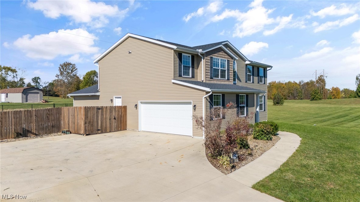 3835 Linda Way New Waterford OH 44445