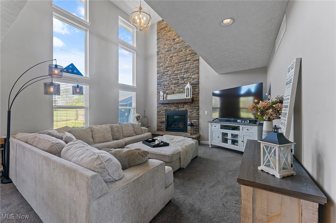 3835 Linda Way New Waterford OH 44445