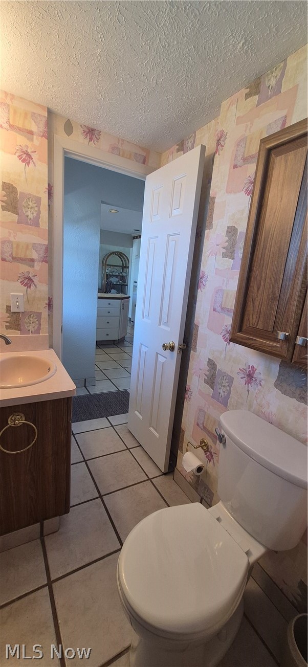 73 E Hillsdale Avenue Seven Hills OH 44131