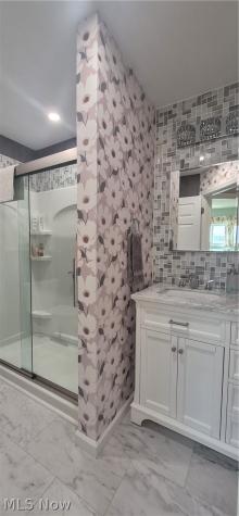 73 E Hillsdale Avenue Seven Hills OH 44131