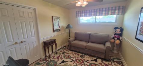 73 E Hillsdale Avenue Seven Hills OH 44131