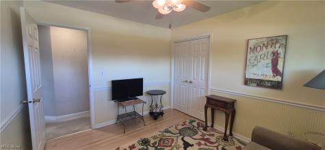 73 E Hillsdale Avenue Seven Hills OH 44131
