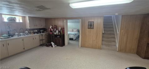 73 E Hillsdale Avenue Seven Hills OH 44131