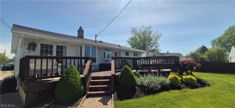 73 E Hillsdale Avenue Seven Hills OH 44131