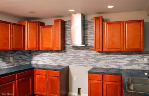 1103 22nd Street NE Canton OH 44714