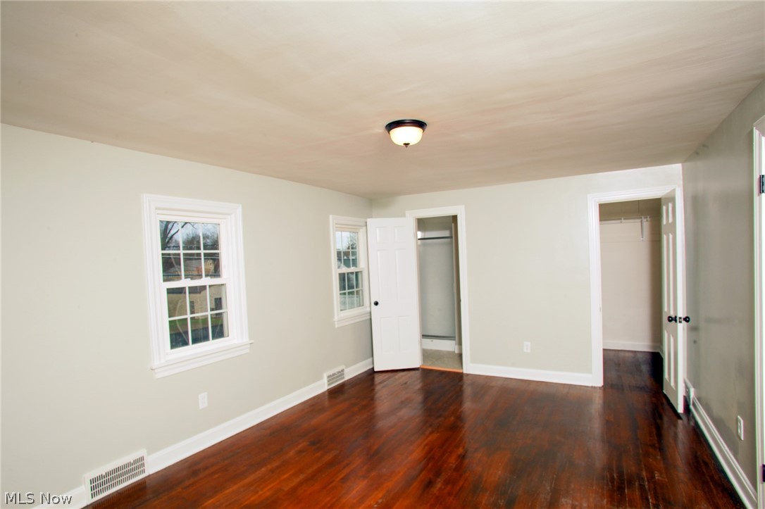 1103 22nd Street NE Canton OH 44714