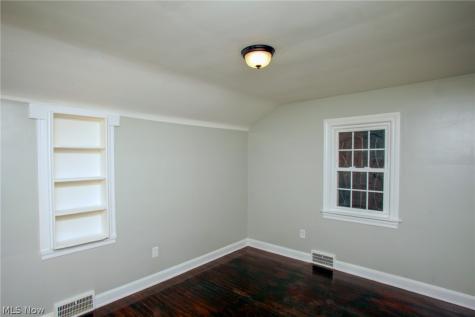 1103 22nd Street NE Canton OH 44714