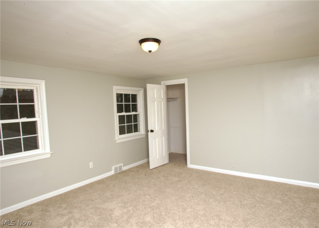 1103 22nd Street NE Canton OH 44714