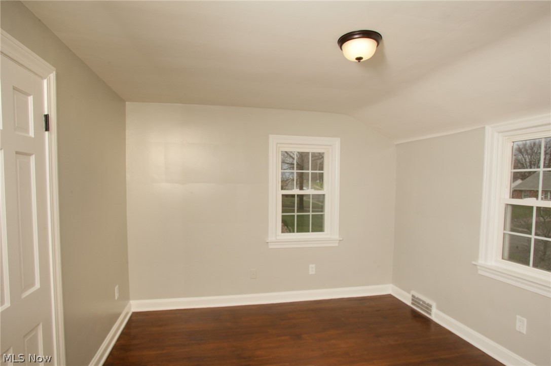 1103 22nd Street NE Canton OH 44714