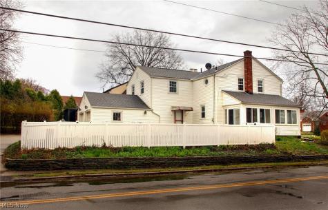 1103 22nd Street NE Canton OH 44714