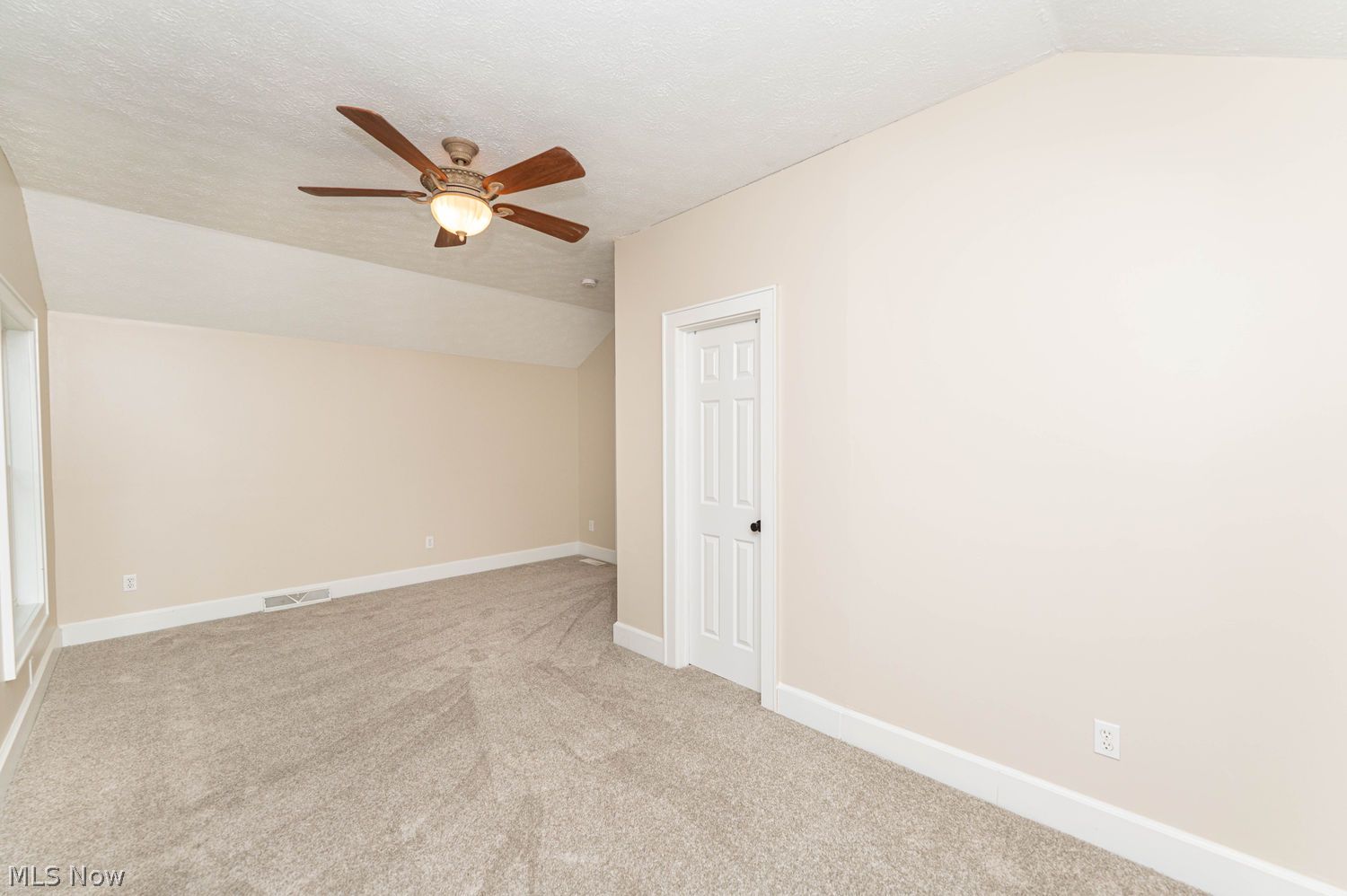 38306 Roselawn Avenue Willoughby OH 44094
