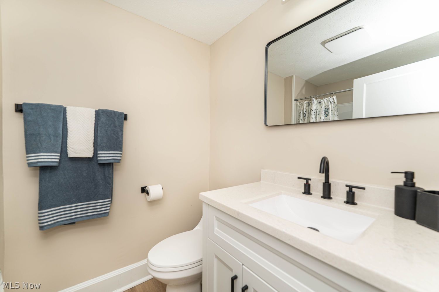 38306 Roselawn Avenue Willoughby OH 44094