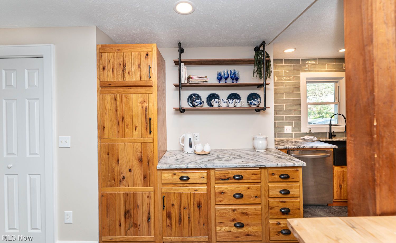 38306 Roselawn Avenue Willoughby OH 44094