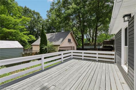 133 E North Street Wadsworth OH 44281