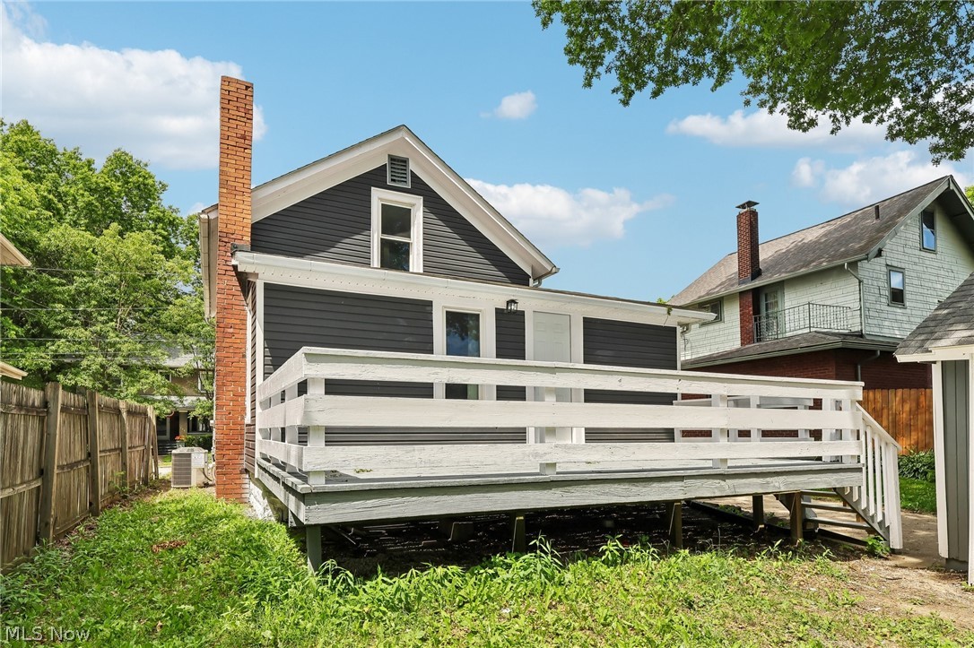 133 E North Street Wadsworth OH 44281