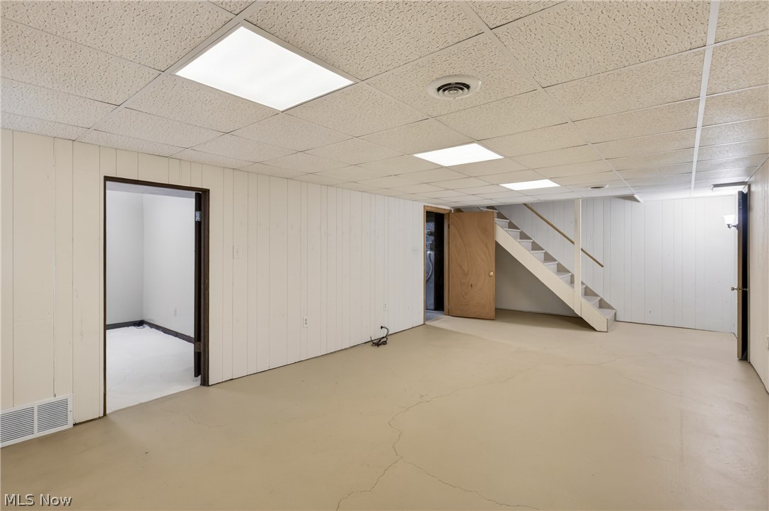 1097 Center Street E Warren OH 44481