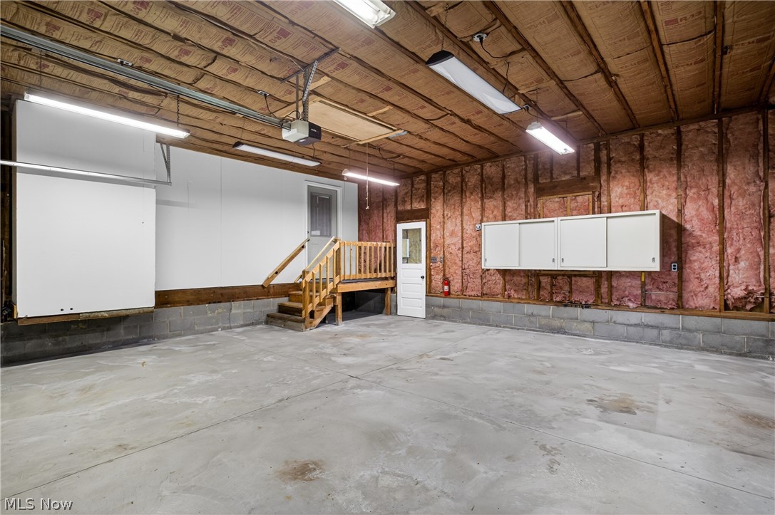1097 Center Street E Warren OH 44481