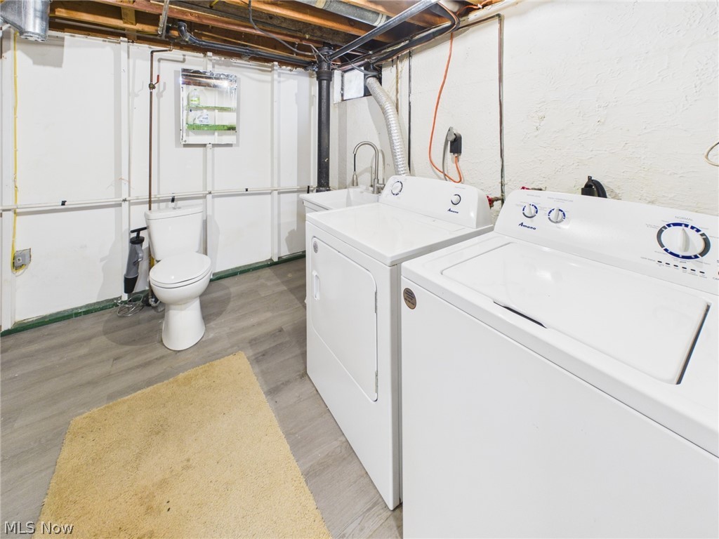 816 Campbell Drive Belpre OH 45714