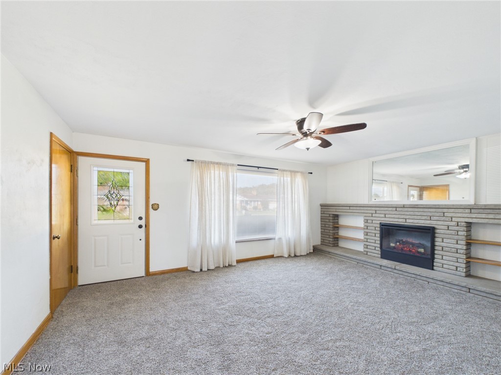 816 Campbell Drive Belpre OH 45714
