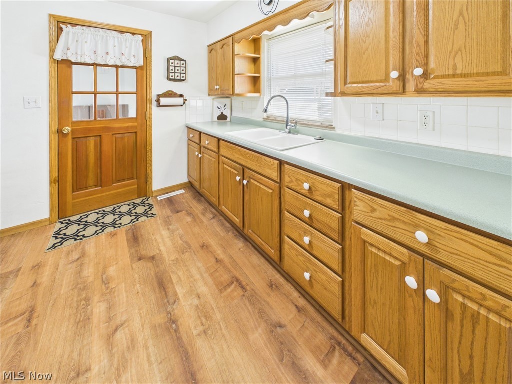 816 Campbell Drive Belpre OH 45714