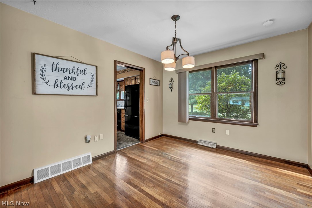 202 Roosevelt Drive Geneva OH 44041