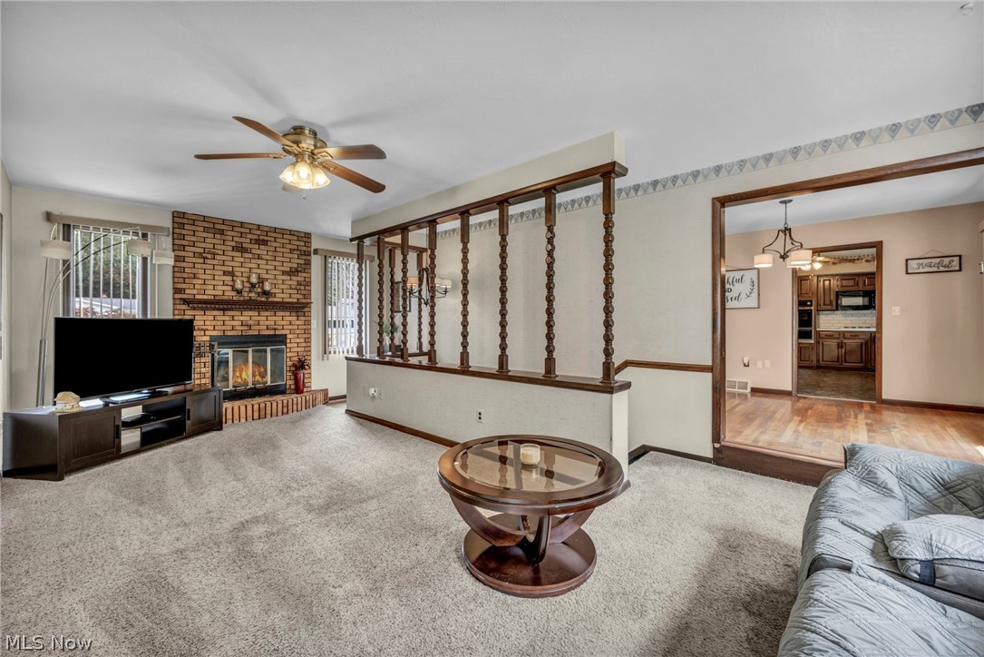 202 Roosevelt Drive Geneva OH 44041