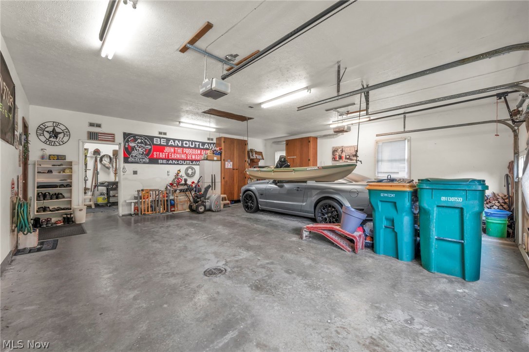 202 Roosevelt Drive Geneva OH 44041