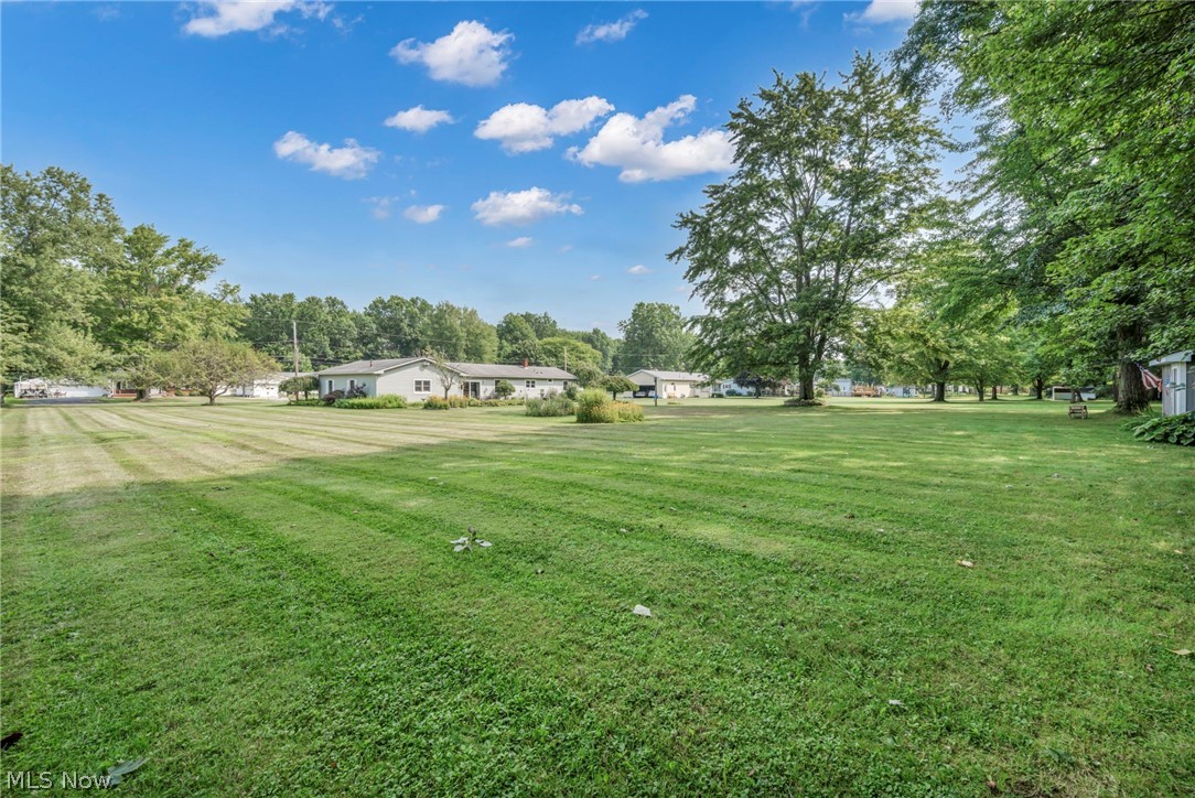 202 Roosevelt Drive Geneva OH 44041